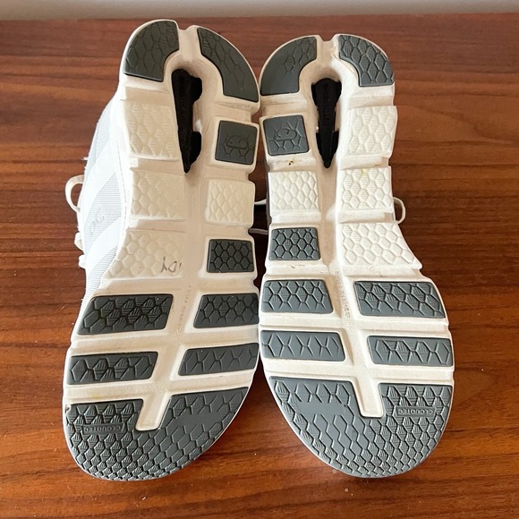 On Cloud Cloudrunner Women's Size 10 White Frost Running Athletic Sneakers - Picture 9 of 9